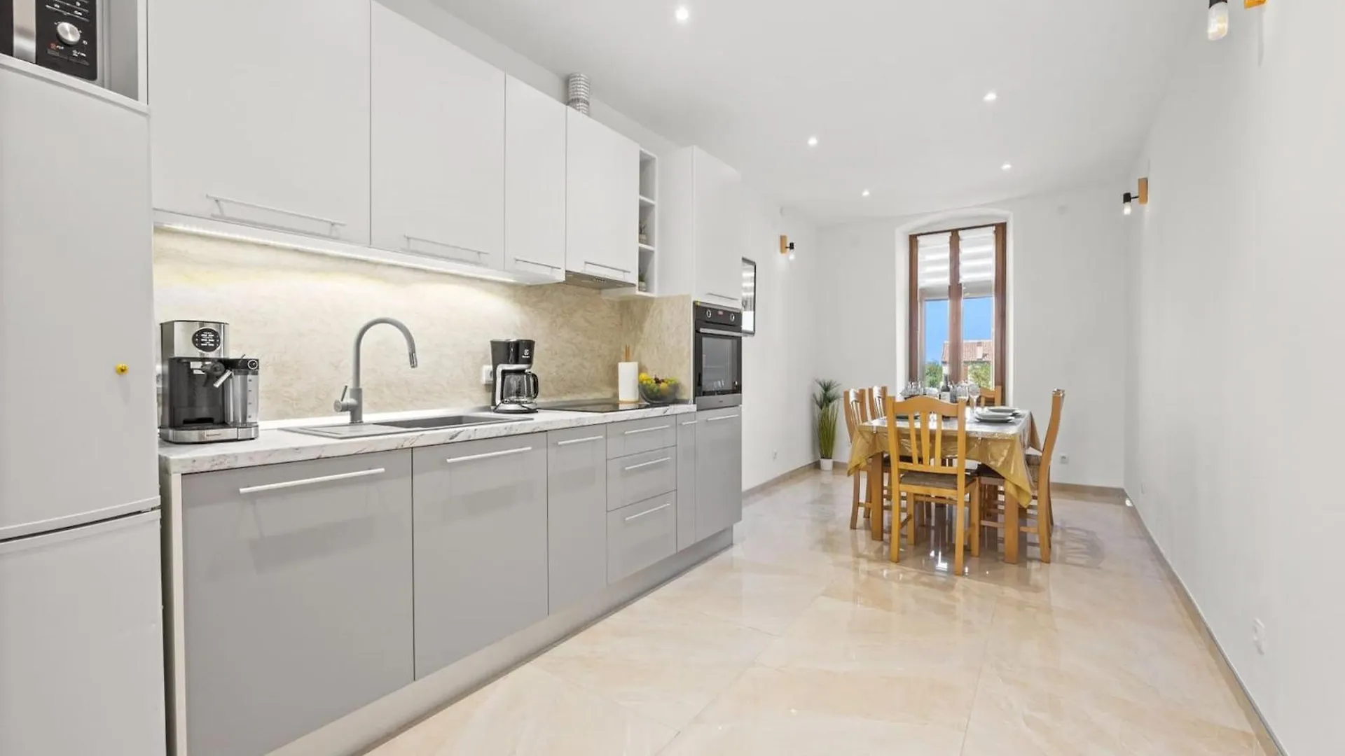 Kristijan & Jelena - Pool, Jacuzzi, Playground Apartment Vodnjan
