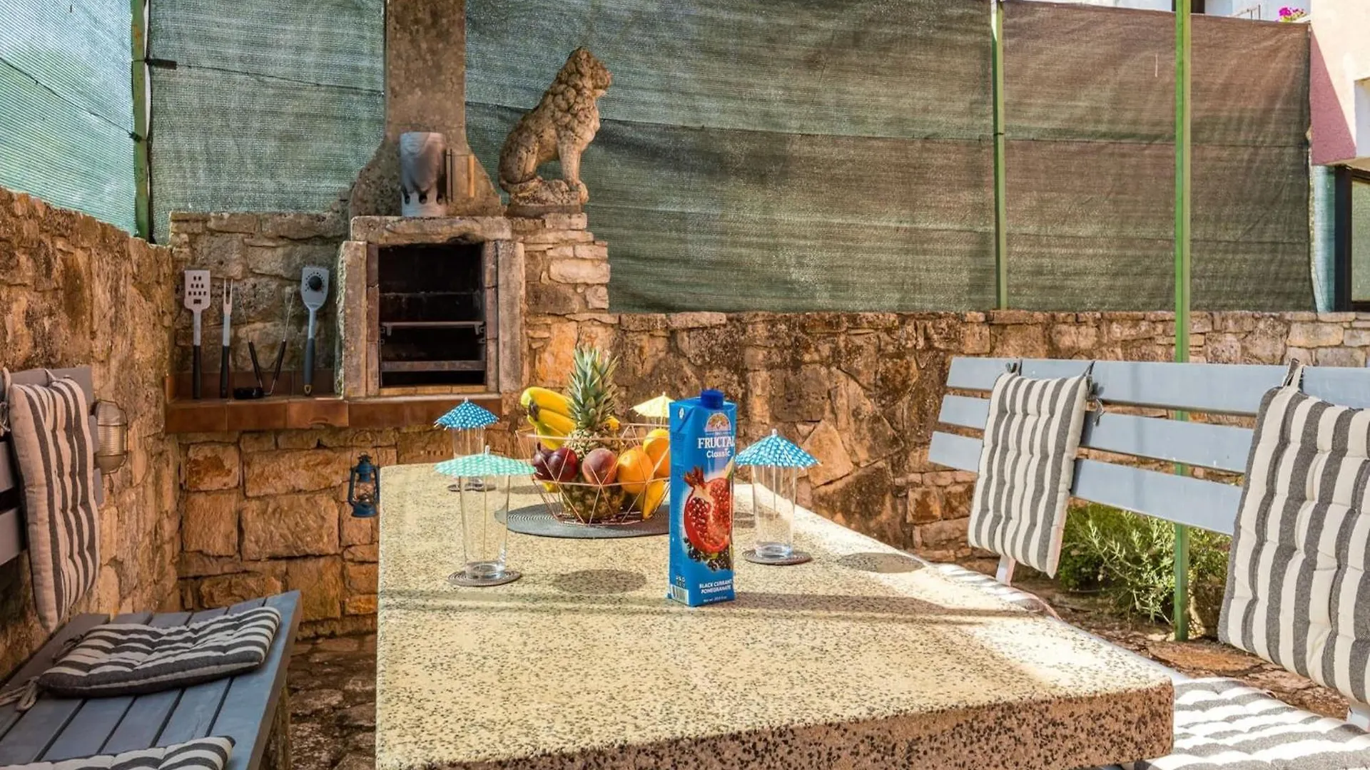 Kristijan & Jelena - Pool, Jacuzzi, Playground Apartment Vodnjan