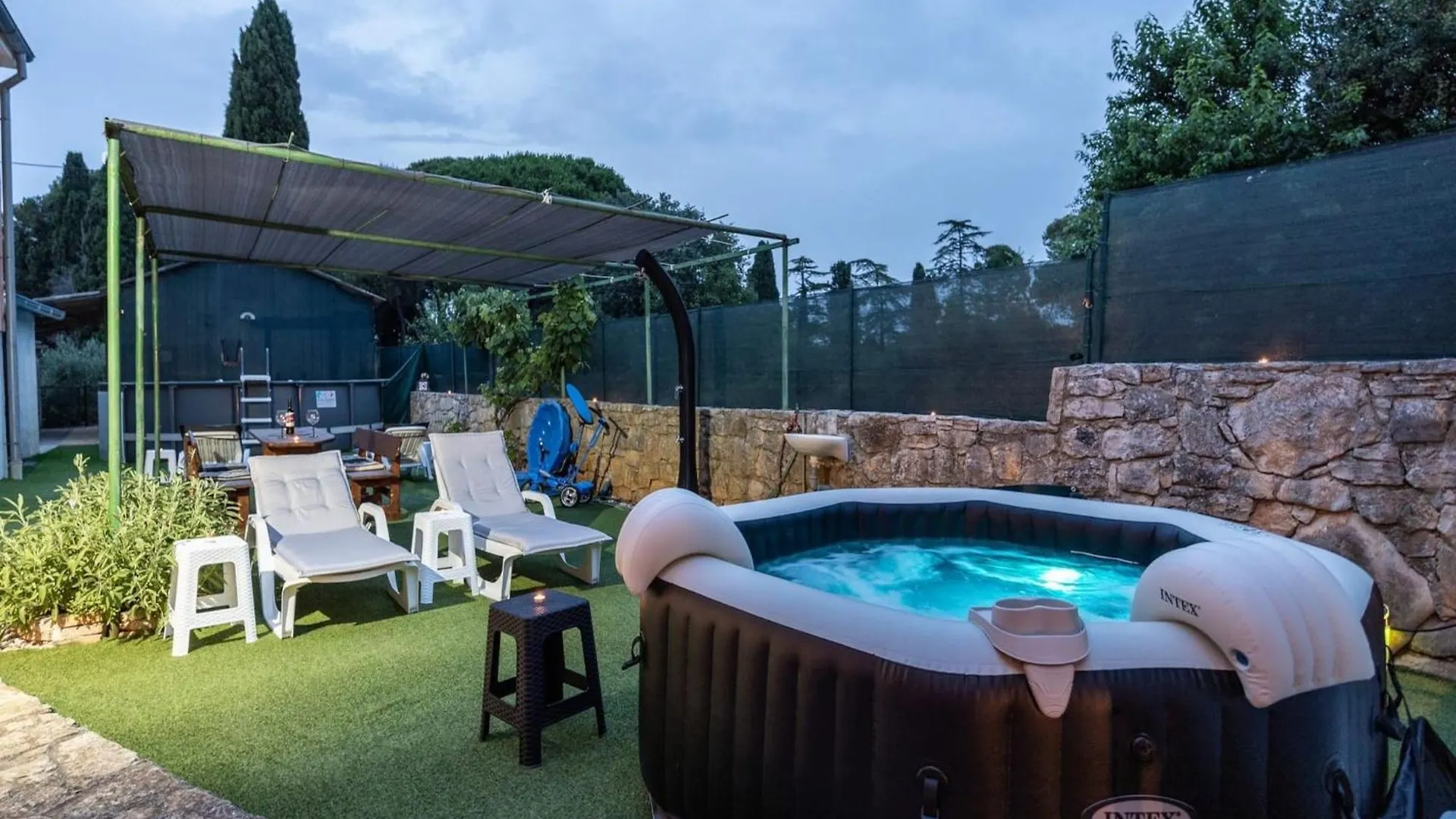 Kristijan & Jelena - Pool, Jacuzzi, Playground Apartment Vodnjan